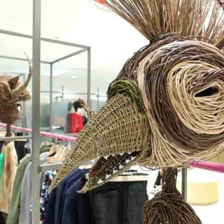 Willow sculpture of a eagle head