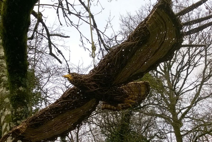 Flying buzzard willow sculpture