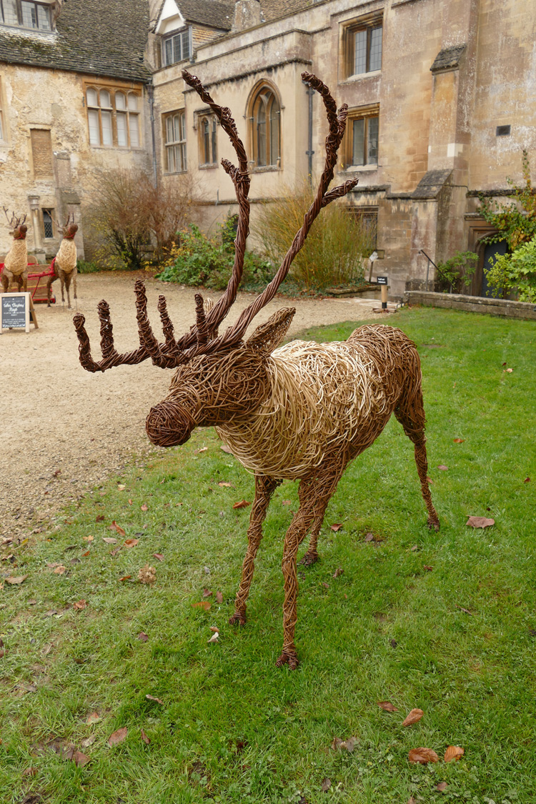 Willow sculpture of a reindeer