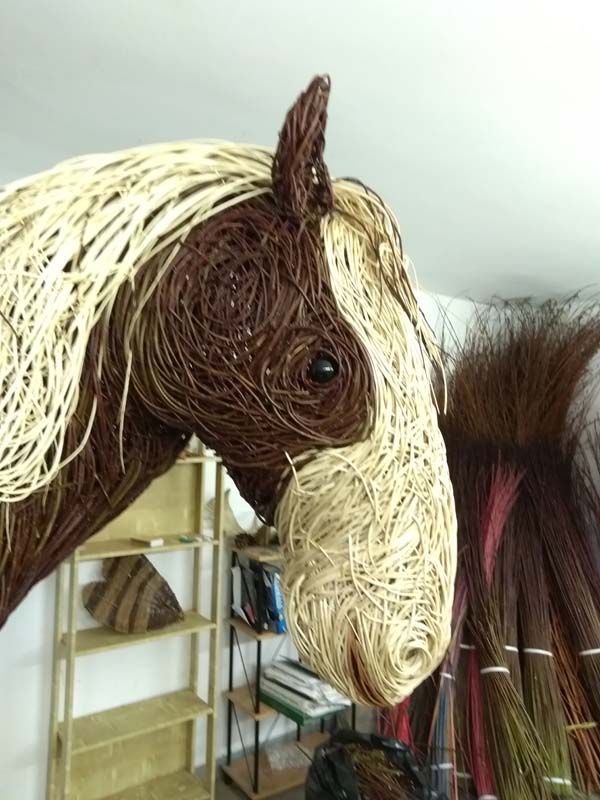 willow shire horse head